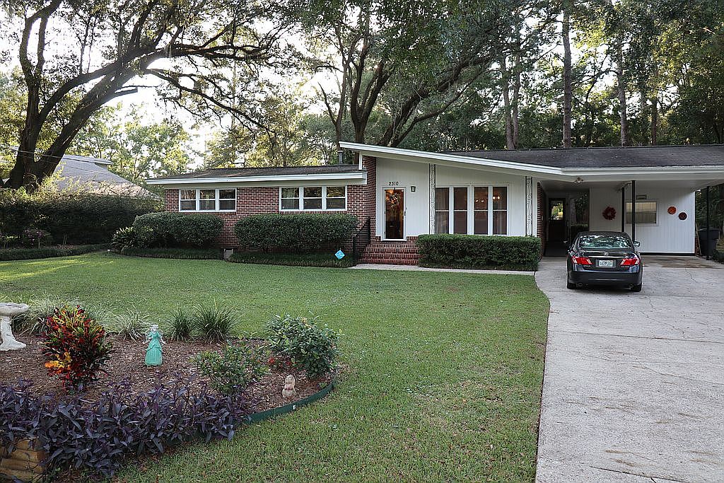 2310 Atapha Nene, Tallahassee, FL 32301 Zillow