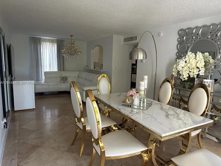 2160 SW 16th Ave #320 — Photo 1