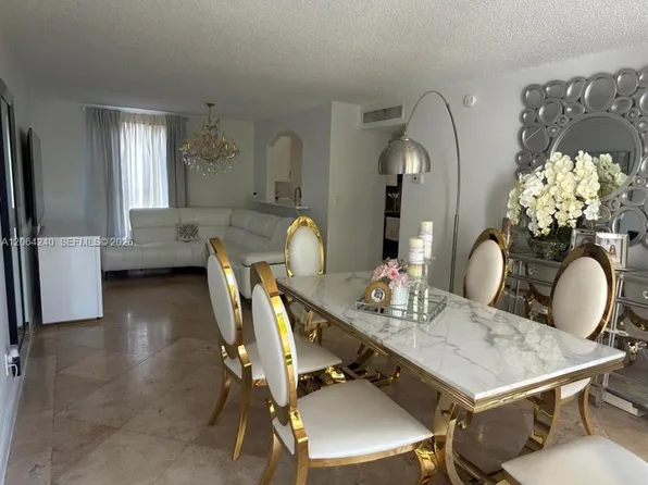 2160 SW 16th Ave APT 320, Miami, FL 33145