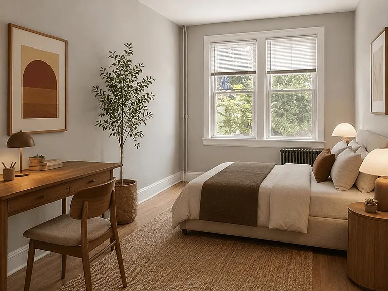136 W 30th St #1R — Photo 8
