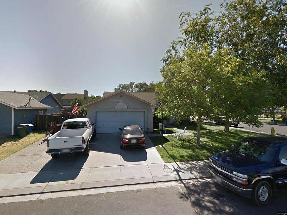 1st image of 3820 Buckthorn Ln