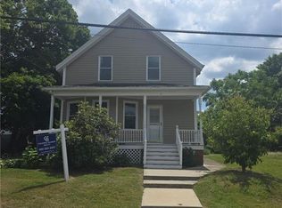 29 Hoppin Ave, Riverside, RI 02915