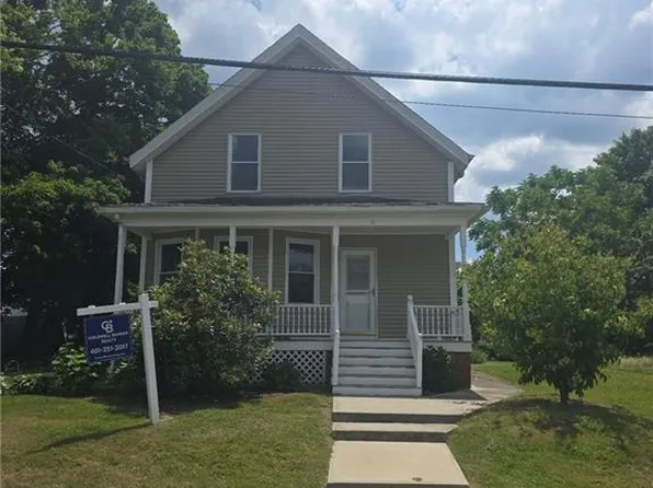 29 Hoppin Ave, Riverside, RI 02915