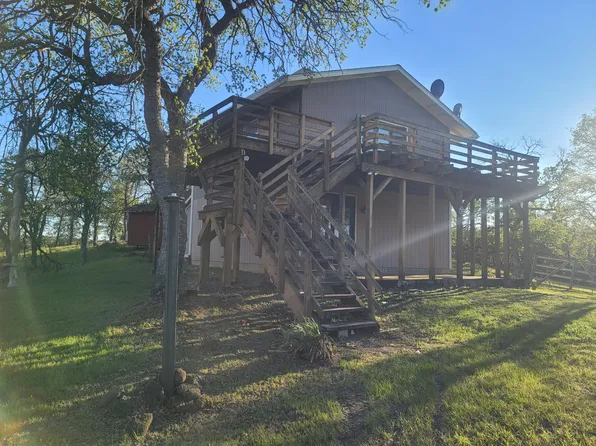 17575 S Lake Rd, Cottonwood, CA 96022