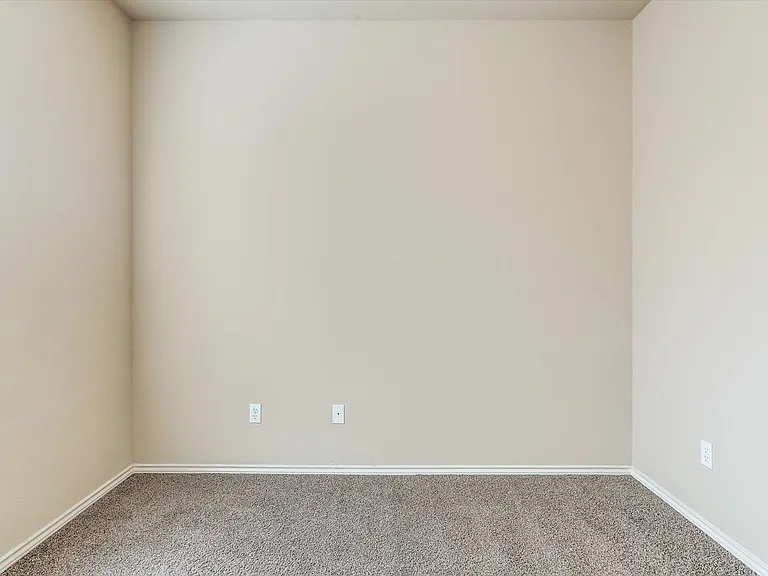 1124 Brendon Lee Ln — Photo 30