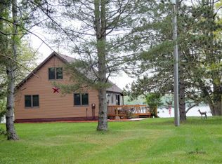 10098 E Pakes Rd, Crystal, MI 48818