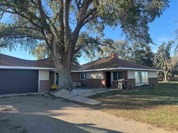 73803 Highway 183, Holdrege, NE 68949