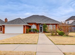 3605 Castlerock Rd, Norman, OK 73072