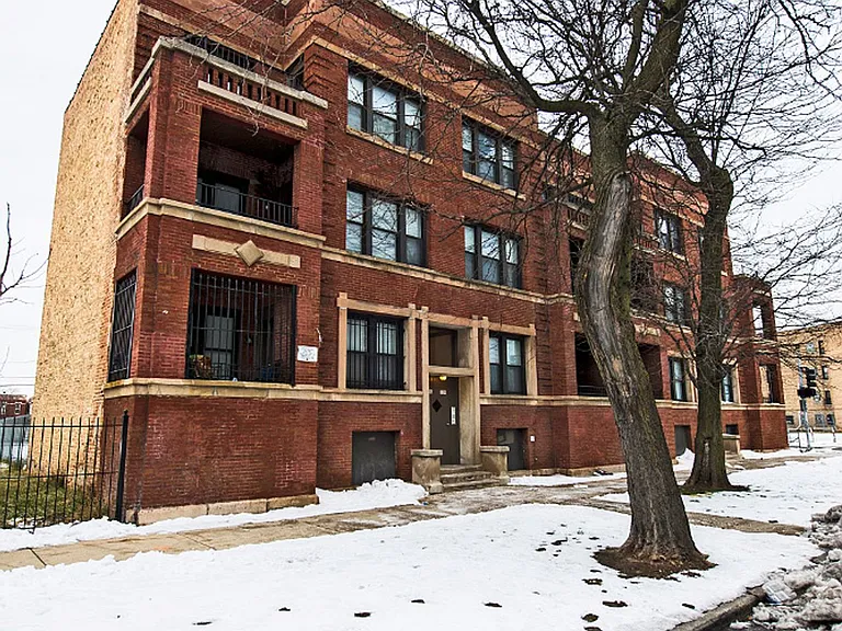 5300 S Michigan — Photo 42