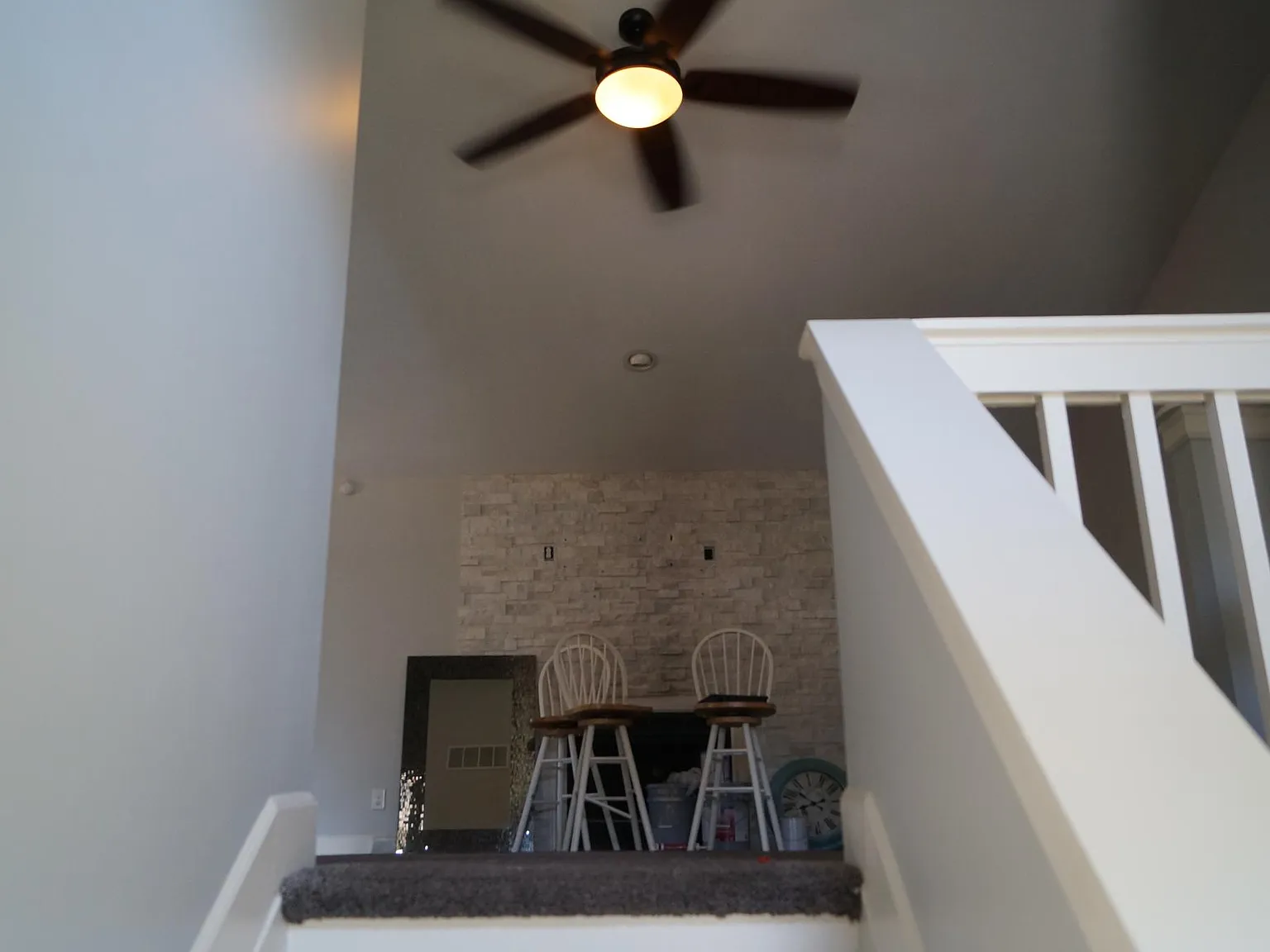 979 Jairus Dr — Photo 3