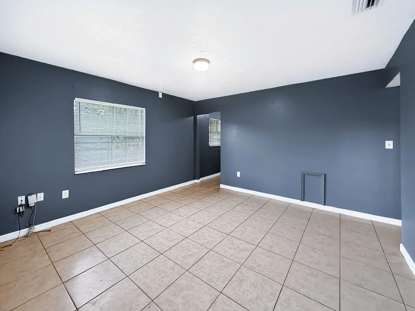 Freshly Updated 4-Bedroom Home for Rent in Tampa, FL — Photo 4