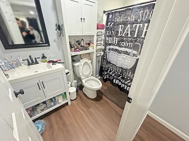 11 Ashton St #1L — Photo 5