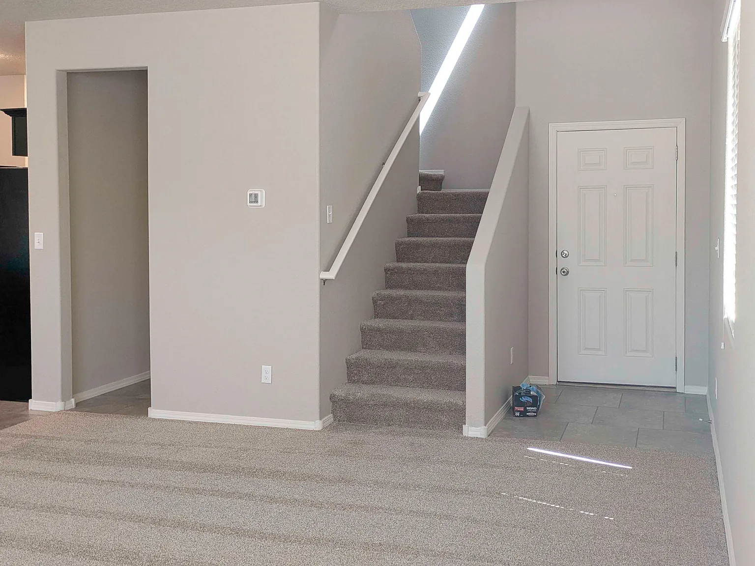 3 bed, 2.5 bath, 1600 sqft, $2,250 — Photo 3