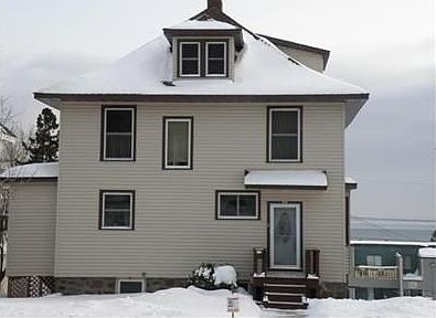2nd image of 1710 E 3rd St