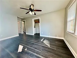 2335 Plaza Dr — Photo 3