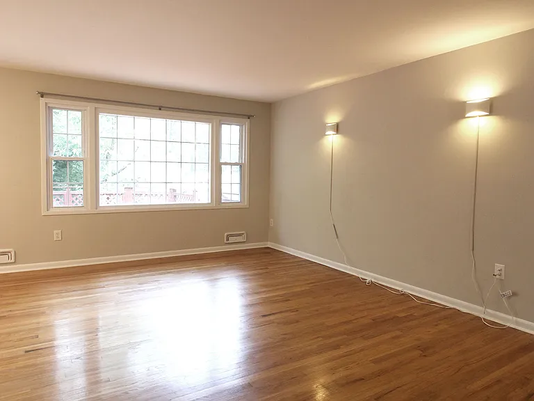 6211 Duntley Ct — Photo 23