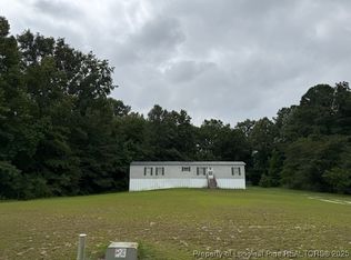 2828 Chimney Brook Rd, Fayetteville, NC 28312