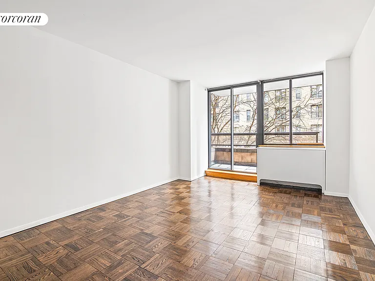 130 W 79th St #3E — Photo 1