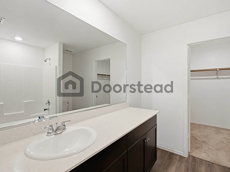 1213 Wildflower St — Photo 26