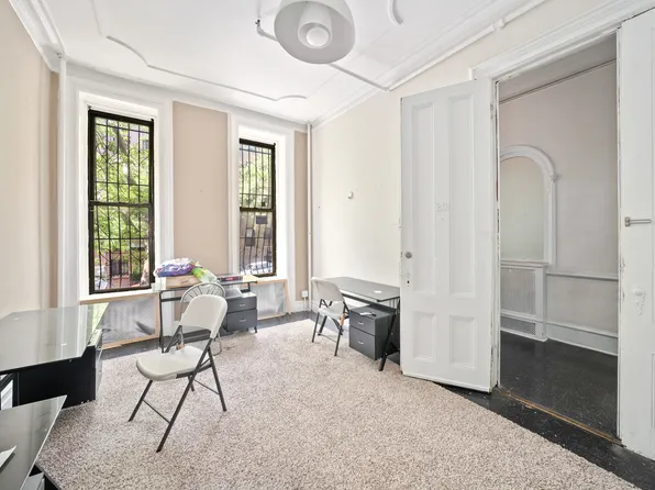 179 East 94th Street image 5 of 17