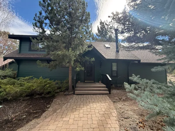21683 Paloma Dr, Bend, OR 97701