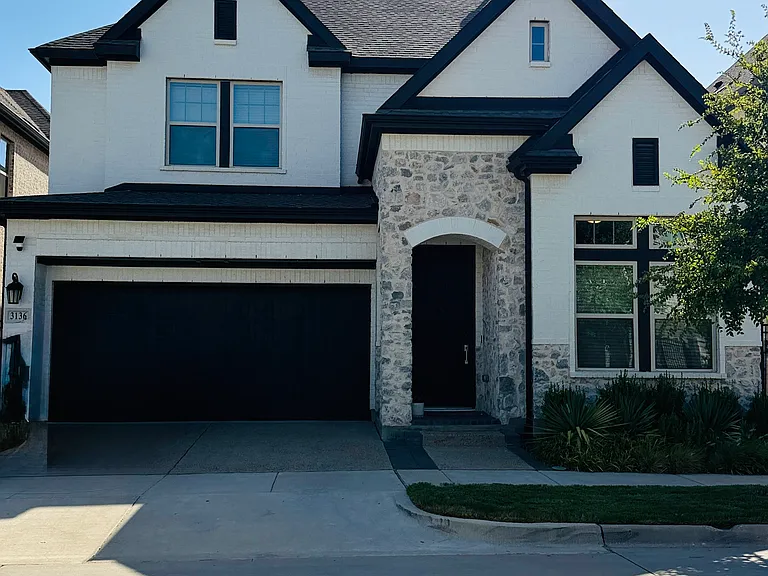 3136 Cliff Swallow Ln — Photo 1