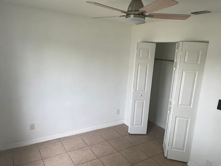 26825 Saint Thomas Dr — Photo 13