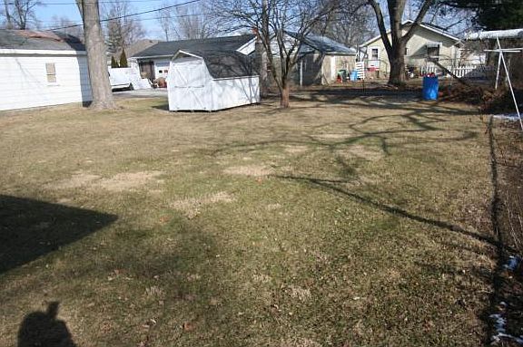 2nd image of 1023 N Walnut St
