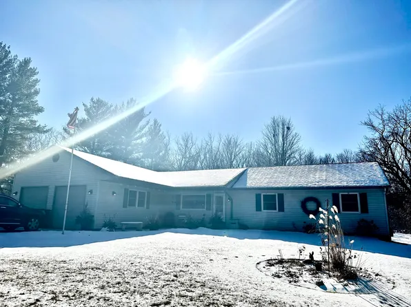 48 Timbercreek Dr, Yorkville, IL 60560