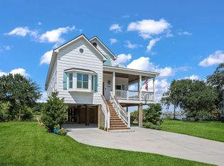 3405 Oak Alley Ct, Seabrook, TX 77586