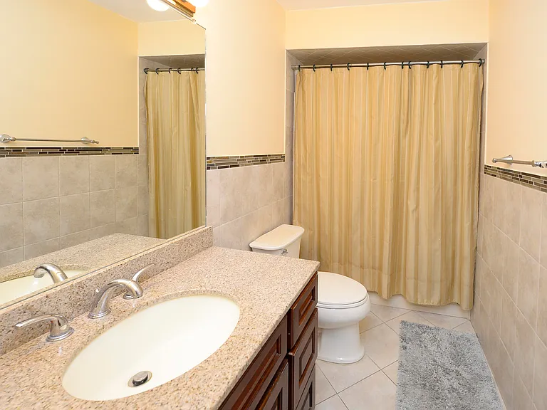 11 Park View Pl #2E — Photo 8