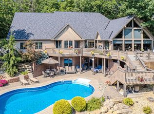 15317 Chinnereth Est, Savannah, MO 64485