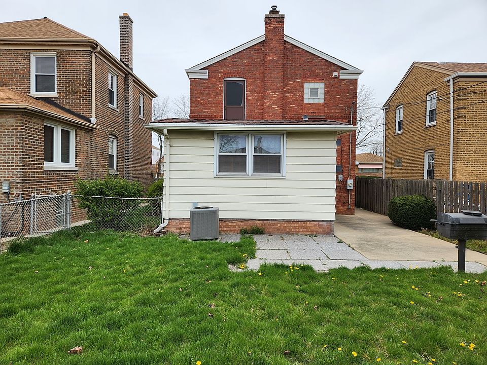2nd image of 3419 S Austin Blvd