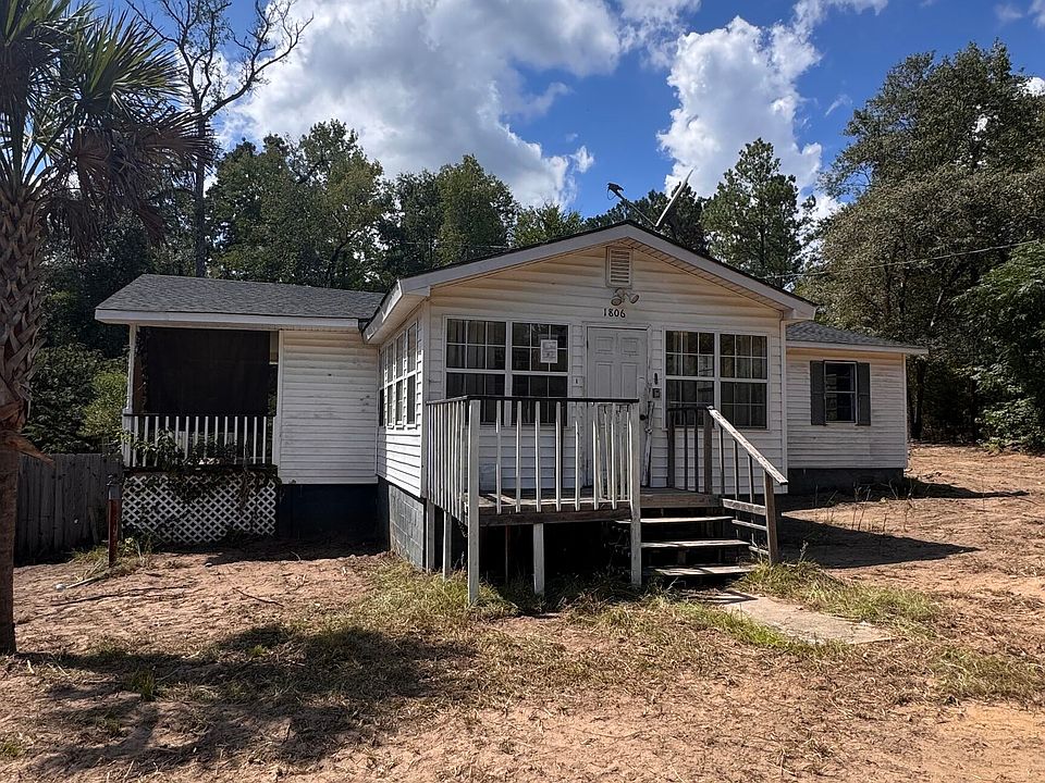 1st image of 1806 Trawick Rd