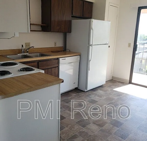 2908 Salem Pl #6 — Photo 3