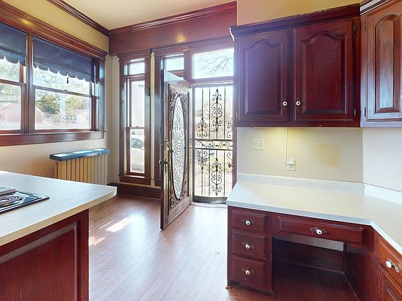 14th image of this home