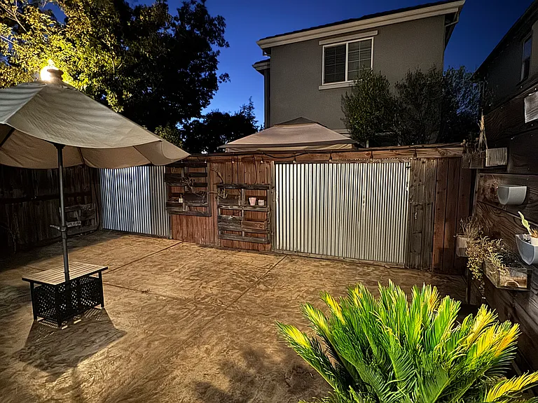 8496 Roseto Rd — Photo 14