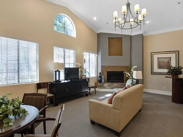 2025 E Campbell Ave #128 — Photo 11