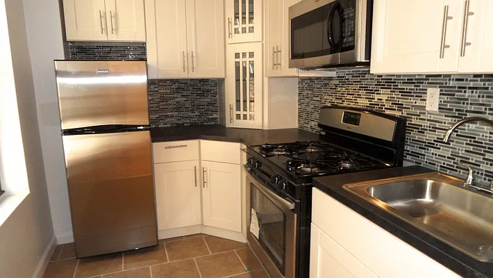 Rented by Bohemia Realty Group | media 13