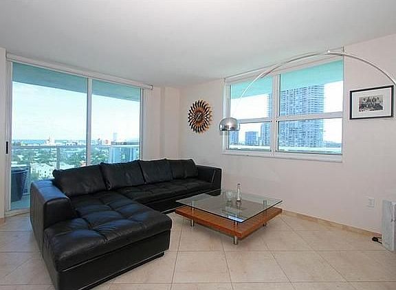 3rd image of 650 West Ave APT 1402