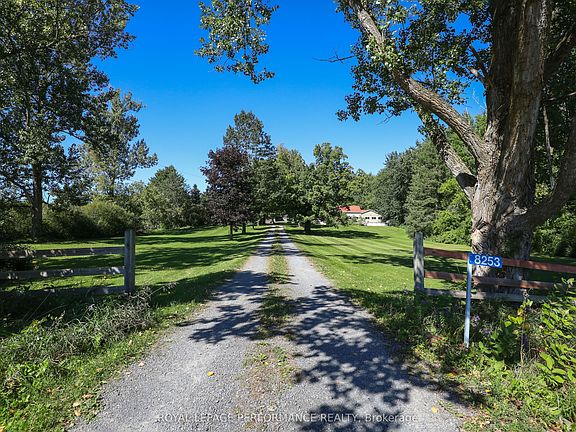 3rd image of 8253 Russell Rd
