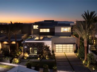 525 Overlook Rim Dr, Henderson, NV 89012