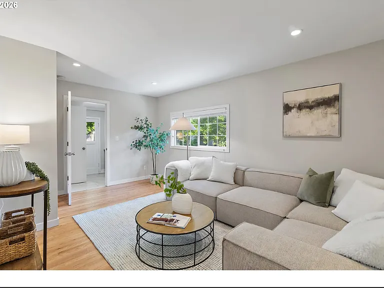 2140 SW Knollcrest Dr — Photo 6