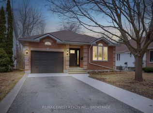 405 Fieldstone Dr, Kingston, ON K7K7E1