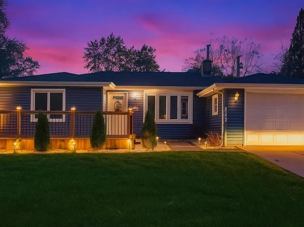 2432 Tippecanoe St, Lake Station, IN 46405