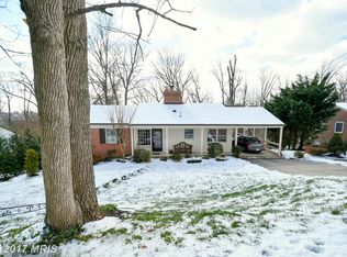 3501 Woodside Rd, Alexandria, VA 22310