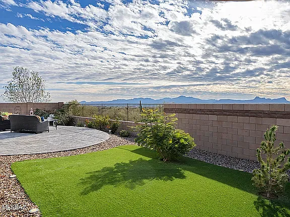 Building Photo - 4951 W Bellini Way