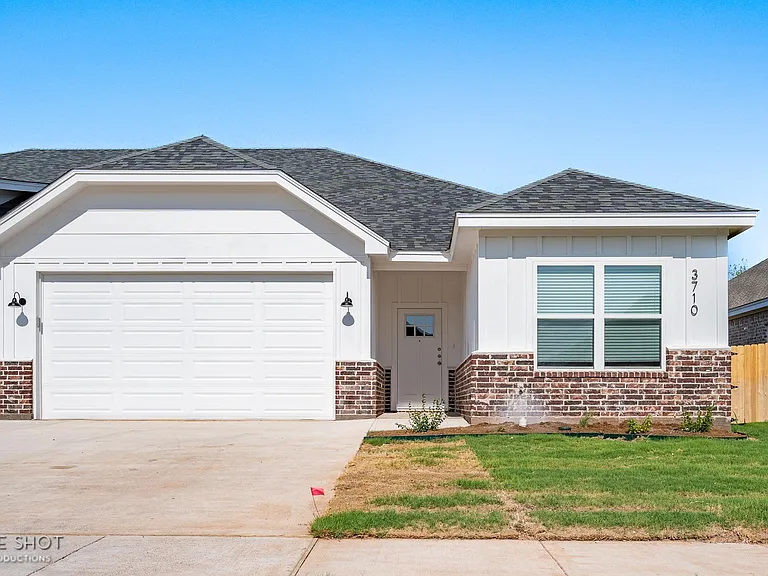 3710 Kala Dr — Photo 2