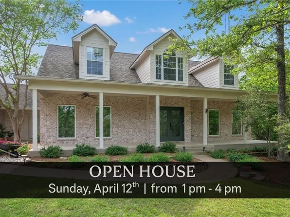 4848 Close Quarters Cir, College Station, TX 77845