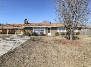 44 1st Pl, Wetumpka, AL 36092